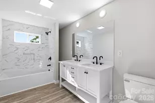 240 E Court St, Rutherfordton, NC 28139 - Photo 12
