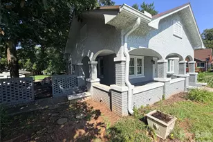 2709 N Main Ave, Newton, NC 28658 - Photo 2