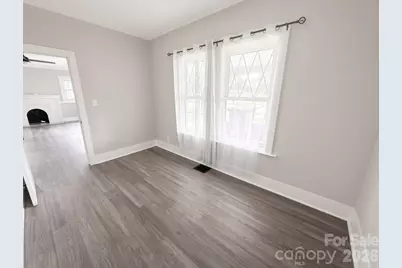 2709 N Main Avenue, Newton, NC 28658 - Photo 34