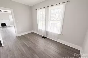 2709 N Main Ave, Newton, NC 28658 - Photo 34