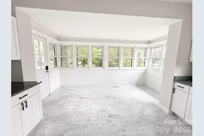 2709 N Main Avenue, Newton, NC 28658 - Photo 20