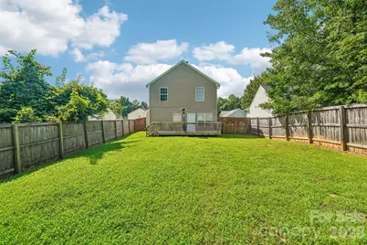 4926 Elizabeth Road, Charlotte, NC 28269 - Photo 20