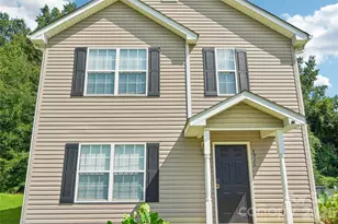 4926 Elizabeth Rd, Charlotte, NC 28269 - Photo 2