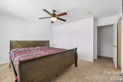 4926 Elizabeth Road, Charlotte, NC 28269 - Photo 14