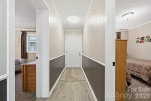 301 Pinnacle Inn Rd, Beech Mountain, NC 28604 - Photo 22
