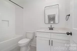 2017 Bishop Madison Ln, Charlotte, NC 28216 - Photo 18