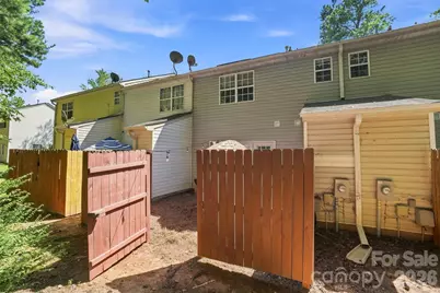 6766 Cypress Tree Lane, Charlotte, NC 28215 - Photo 28