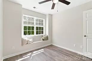 6766 Cypress Tree Ln, Charlotte, NC 28215 - Photo 20