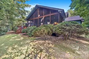 31 Hillcreek Dr, Asheville, NC 28804 - Photo 40