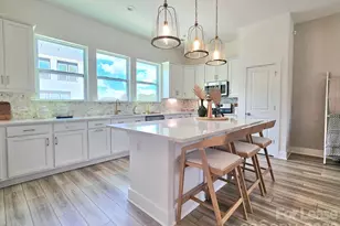 421 Prine Pl, Charlotte, NC 28213 - Photo 6