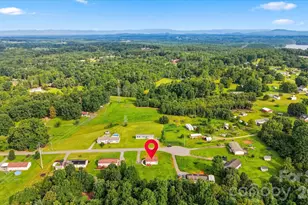 8660 Hollywood Dr, Connelly Springs, NC 28612 - Photo 36