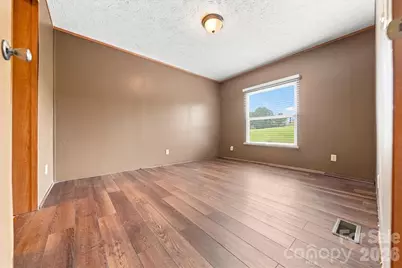 8660 Hollywood Drive, Connelly Springs, NC 28612 - Photo 14