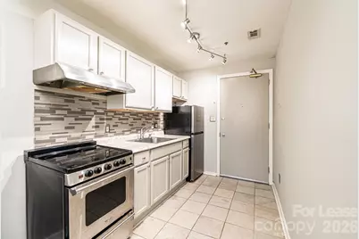 426 2nd Avenue SE, Hickory, NC 28601 - Photo 18