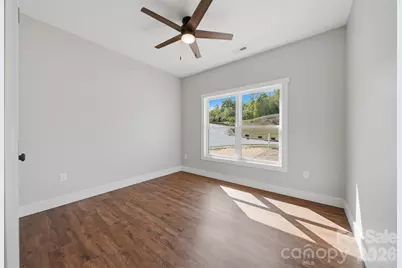 426 Huntington Woods Street SE, Lenoir, NC 28645 - Photo 30