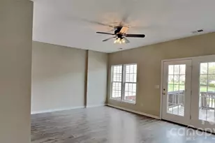 9514 Cadman Ct, Cornelius, NC 28031 - Photo 2