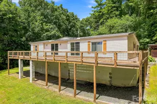 520 Maranatha Way, Waynesville, NC 28785 - Photo 1