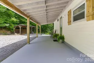 520 Maranatha Way, Waynesville, NC 28785 - Photo 32