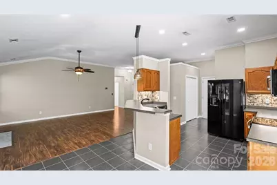 11320 Hunters Landing Drive, Charlotte, NC 28273 - Photo 12