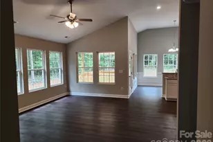 5900 Flamingo Dr, Conover, NC 28613 - Photo 12