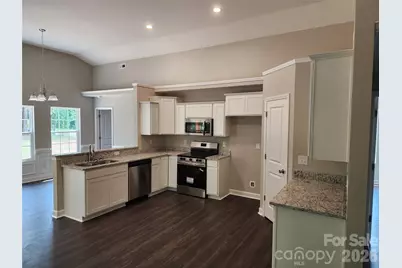 5900 Flamingo Drive #4, Conover, NC 28613 - Photo 14