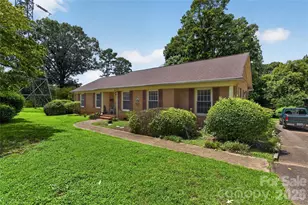 1311 Cambridge St, Gastonia, NC 28054 - Photo 1