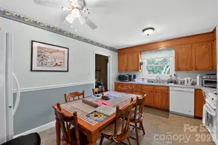 1311 Cambridge St, Gastonia, NC 28054 - Photo 12