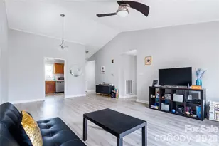 1300 Larchmont Pl, Salisbury, NC 28144 - Photo 6