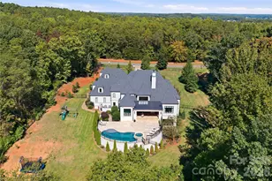 10220 Sweetleaf Pl, Charlotte, NC 28278 - Photo 32