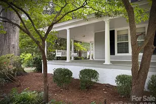 842 N Aspen St, Lincolnton, NC 28092 - Photo 2