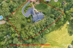 13 Lowry Ln, Weaverville, NC 28787 - Photo 4
