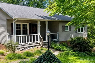 2758 McNeelly Dr, Valdese, NC 28690 - Photo 2