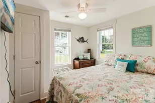 2622 E Dolphin Dr, Oak Island, NC 28465 - Photo 4
