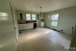 410 Modena St, Gastonia, NC 28054 - Photo 10