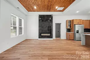 504 E 24th St, Kannapolis, NC 28083 - Photo 6