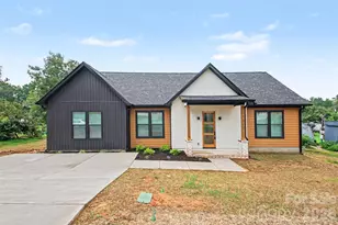 504 E 24th St, Kannapolis, NC 28083 - Photo 2