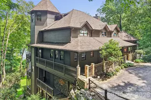 596 W Club Blvd, Lake Toxaway, NC 28747 - Photo 2