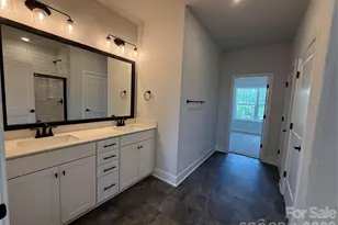 158 Kerr Walk Dr, Statesville, NC 28677 - Photo 10