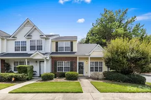 14327 Tranters Creek Ln, Charlotte, NC 28273 - Photo 2