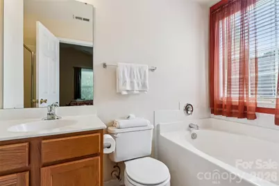 10420 Hugue Way, Charlotte, NC 28214 - Photo 14