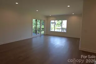 47 Versailles Ln, Asheville, NC 28804 - Photo 26