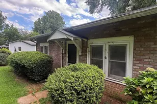 40 Beaver St, Tryon, NC 28782 - Photo 2