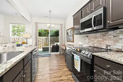 15117 Northsprings Drive, Charlotte, NC 28277 - Photo 14
