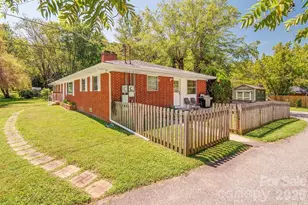 10 Meadowview Rd, Asheville, NC 28804 - Photo 26