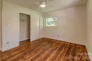 10 Meadowview Rd, Asheville, NC 28804 - Photo 16