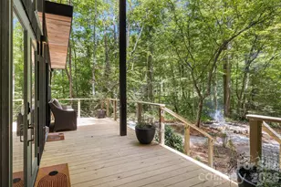 317 Twinbrook Ln, Maggie Valley, NC 28751 - Photo 2
