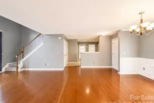 8946 Meadowmont View Dr, Charlotte, NC 28269 - Photo 24