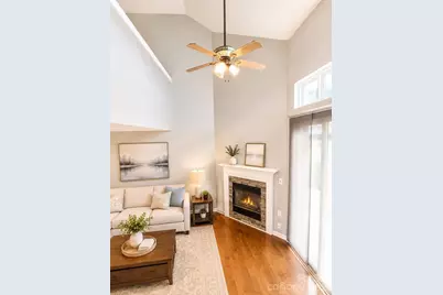 8946 Meadowmont View Drive, Charlotte, NC 28269 - Photo 10