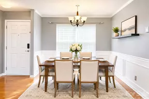 8946 Meadowmont View Dr, Charlotte, NC 28269 - Photo 8