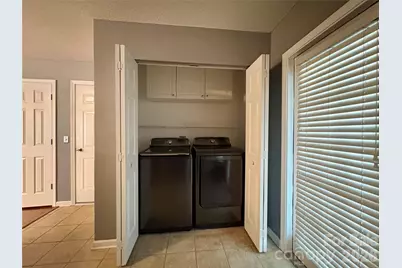 8946 Meadowmont View Drive, Charlotte, NC 28269 - Photo 30