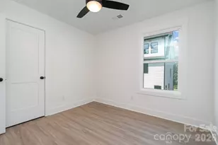 2025 Bishop Madison Ln, Charlotte, NC 28216 - Photo 20